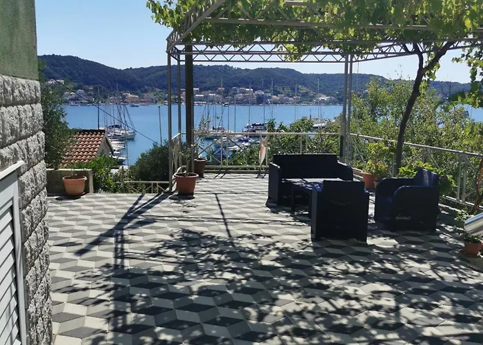 Sanja Apartament *